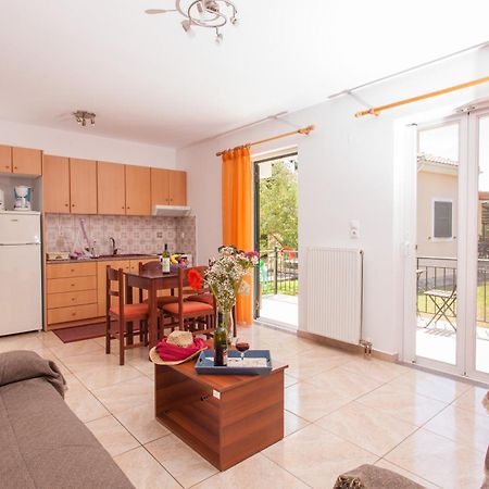 Cozy Apartments In City'S Suburbs Lefkada City Exterior photo