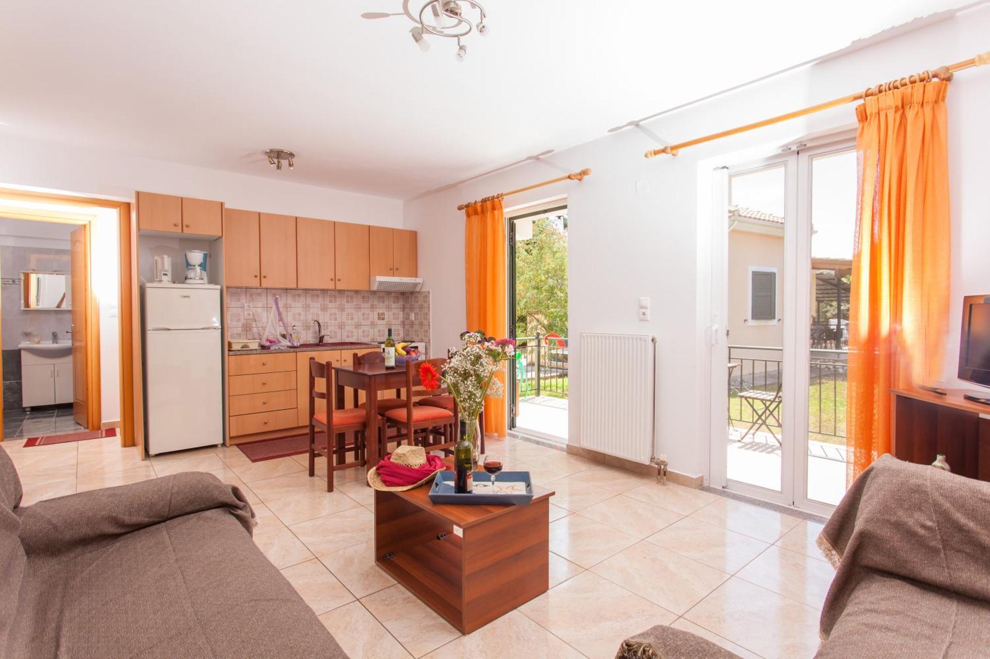 Cozy Apartments In City'S Suburbs Lefkada City Exterior photo